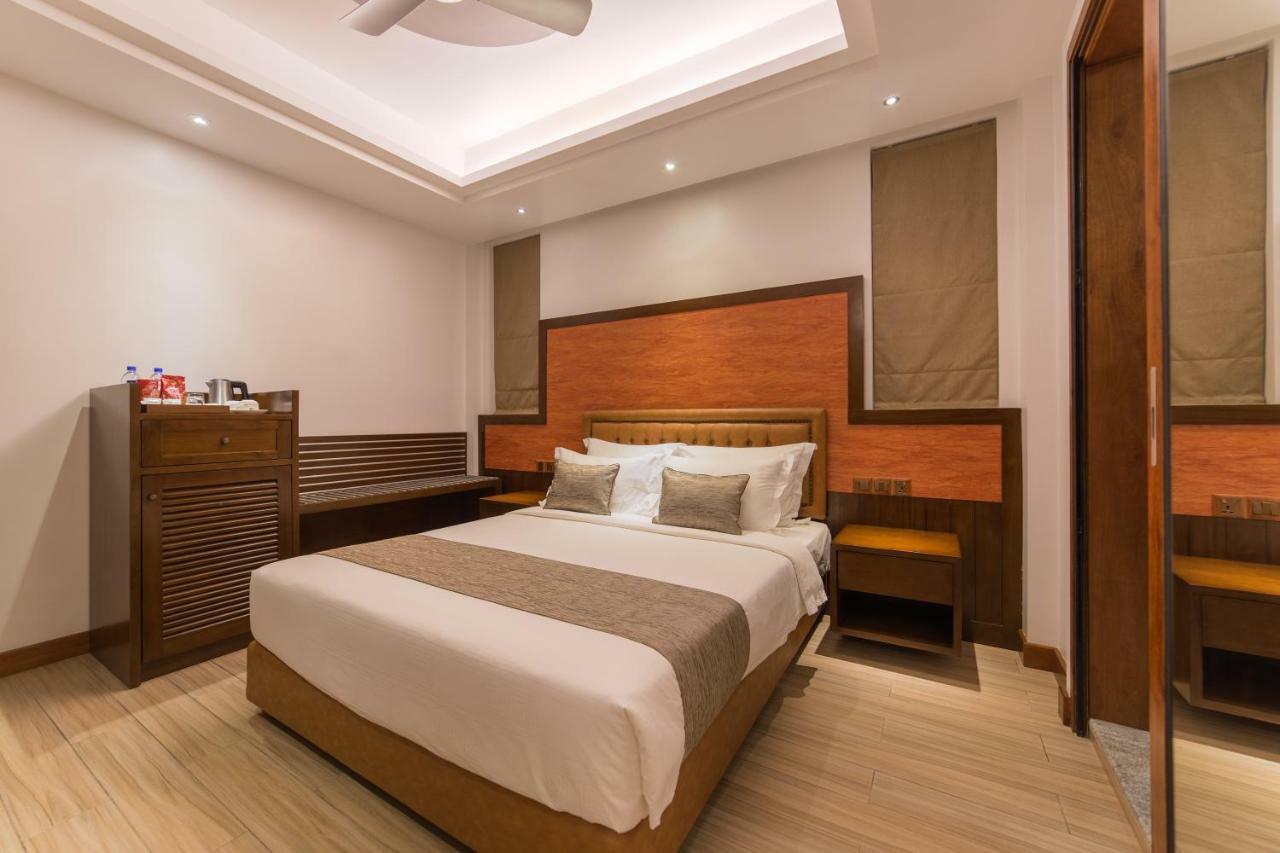Samann Host Hotel Hulhumale Bagian luar foto