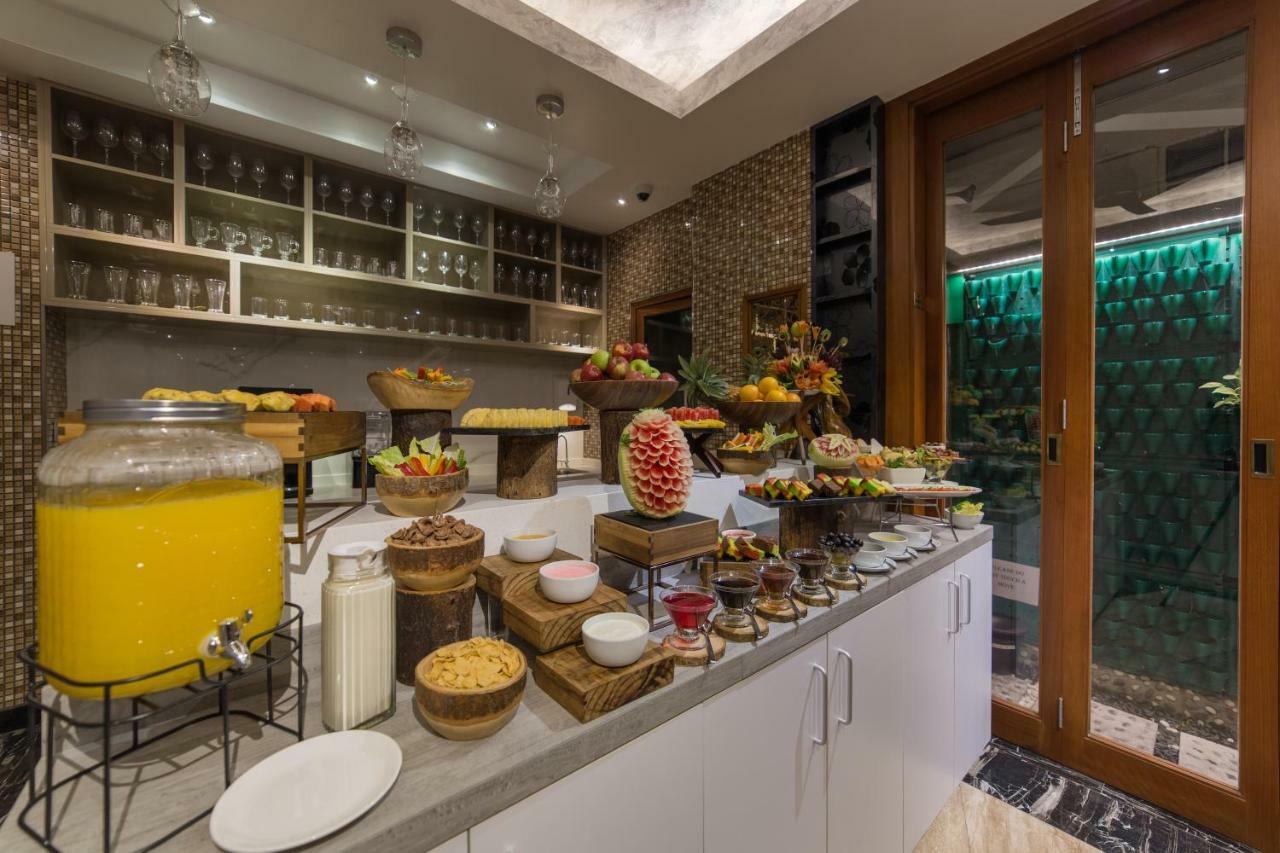 Samann Host Hotel Hulhumale Bagian luar foto