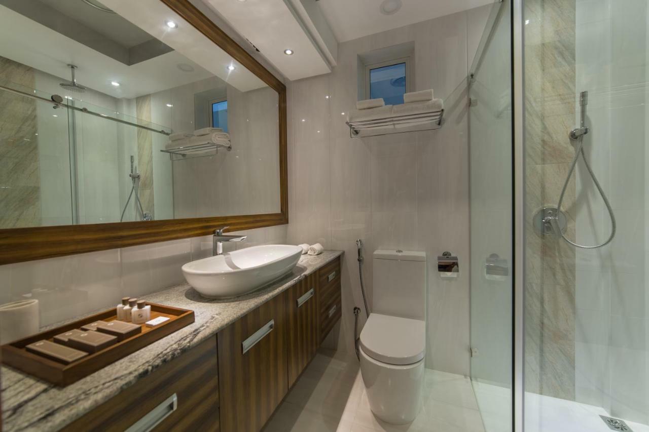 Samann Host Hotel Hulhumale Bagian luar foto